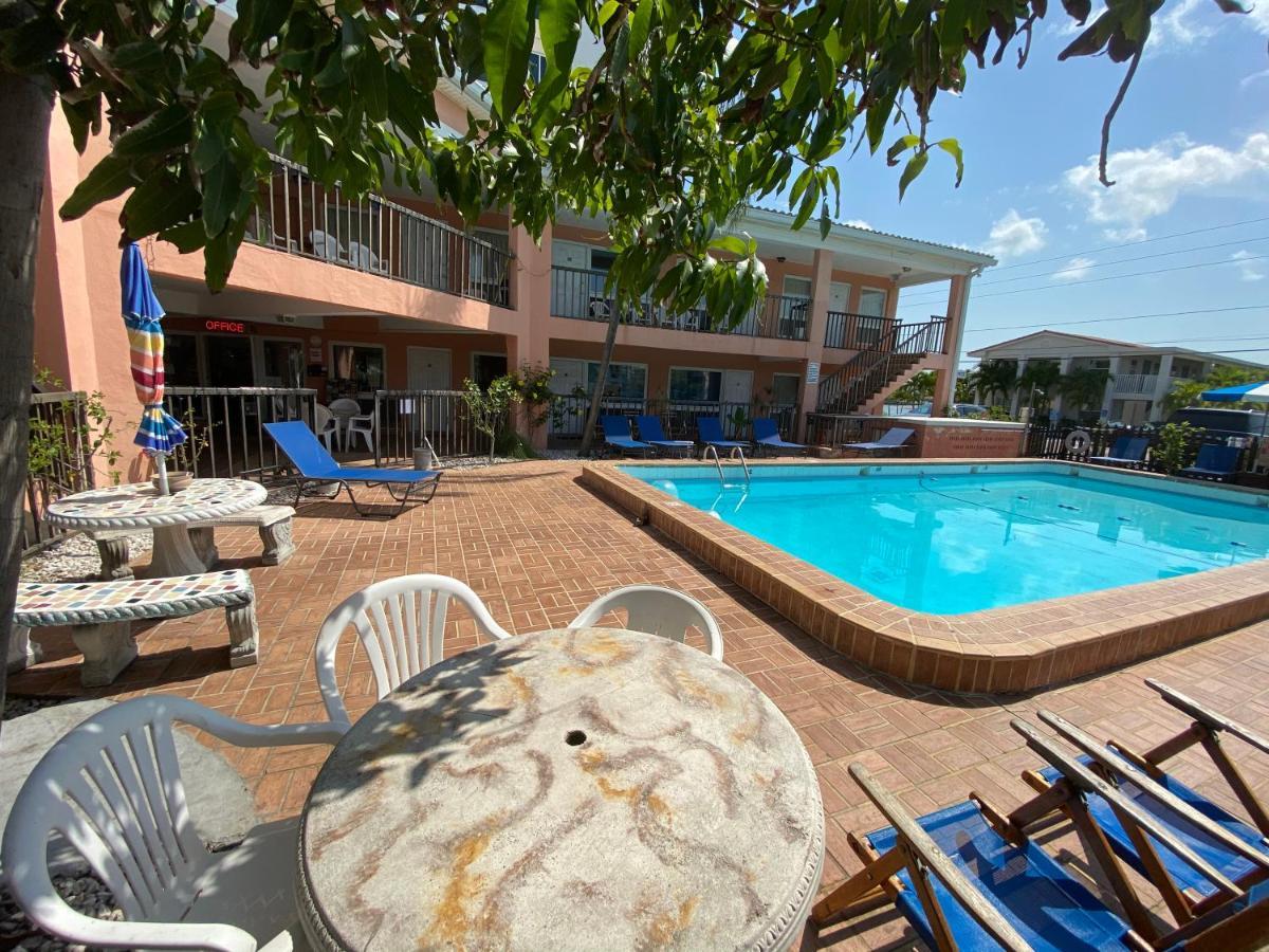 Rose Motel Clearwater Beach Bagian luar foto