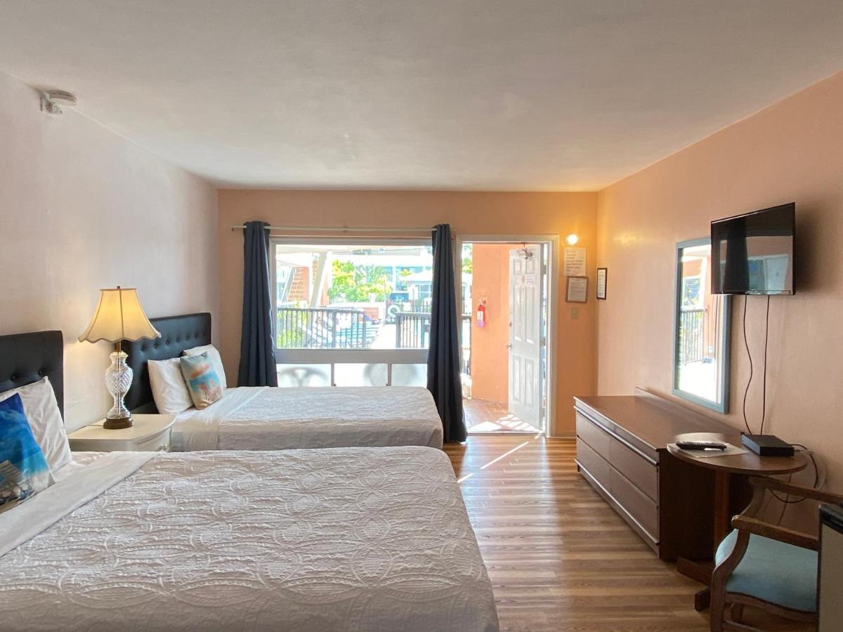 Rose Motel Clearwater Beach Bagian luar foto